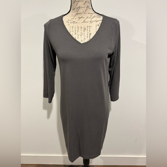 EILEEN FISHER Jersey V-Neck Three-Quarter-Sleeve Dress Gray Size Medium Petite - Picture 2 of 10